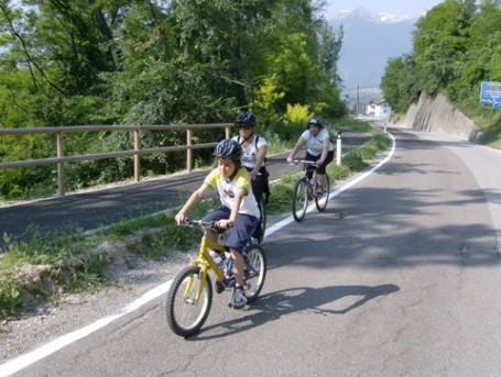 Castel Thun_escursione in bicicletta_val di non_vacanza benessere trentino alto adige_wellness hotel trentino (1)