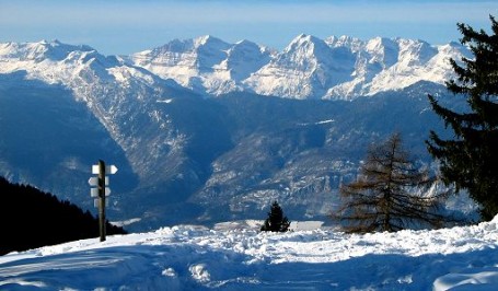 le dolomiti di brenta dalla malga di tres